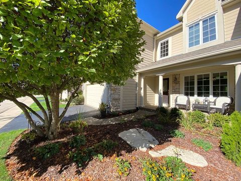 2428 Ridgewood Court Aurora IL 60502