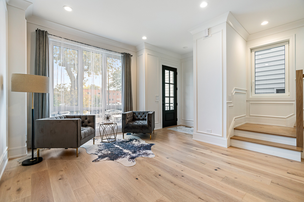 1916 N Hermitage Avenue