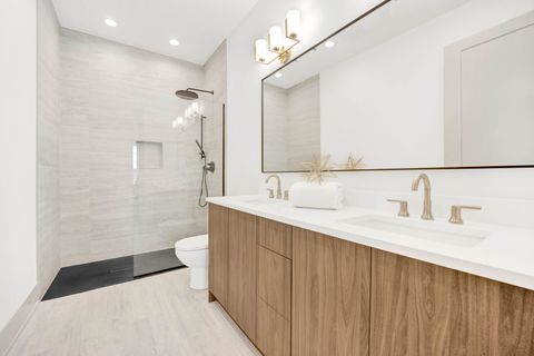 Tiny photo for 1548 W Ardmore Avenue #4C, Chicago, IL 60660 (MLS # 12388156)