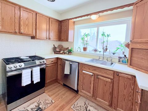 Tiny photo for Oak Lawn, IL 60453 (MLS # 12615471)