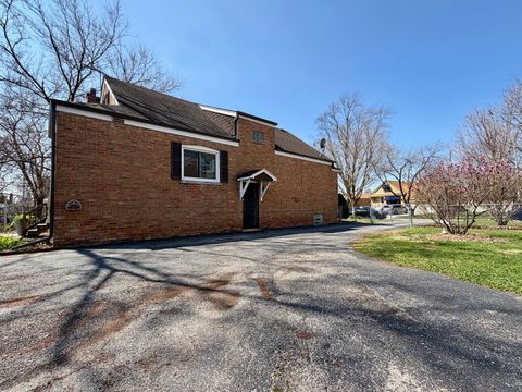 Tiny photo for Oak Lawn, IL 60453 (MLS # 12615471)