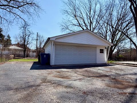 Tiny photo for Oak Lawn, IL 60453 (MLS # 12615471)