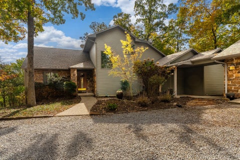Tiny photo for 2565 Dogwood Road, Carbondale, IL 62902 (MLS # 12787416)