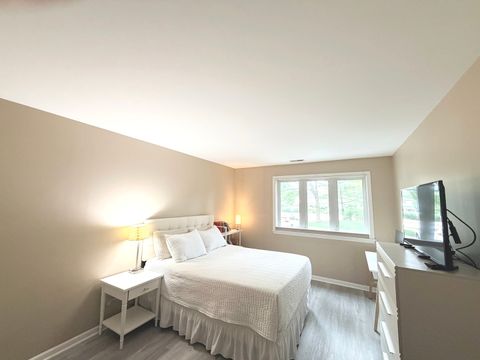Tiny photo for Buffalo Grove, IL 60089 (MLS # 12650816)