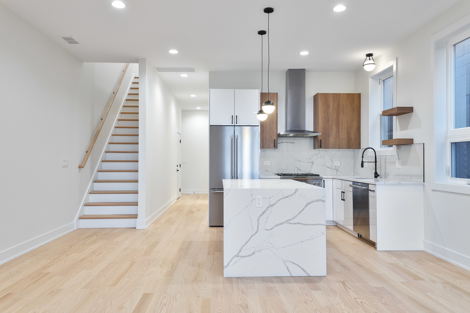 2417 W Walton Street 3