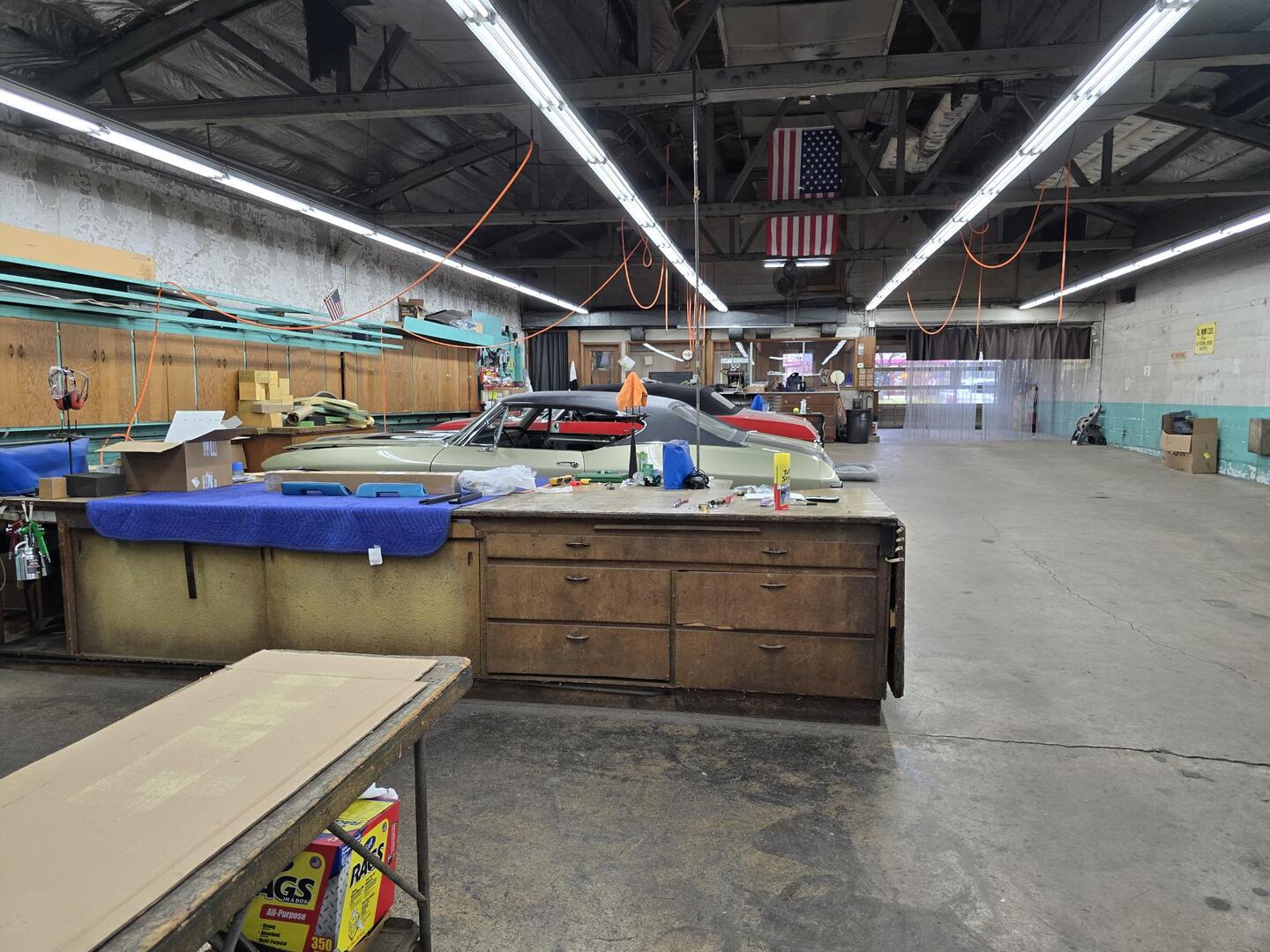 6247 N Clark Street, Chicago, IL, 60660 4 6247 N Clark Street