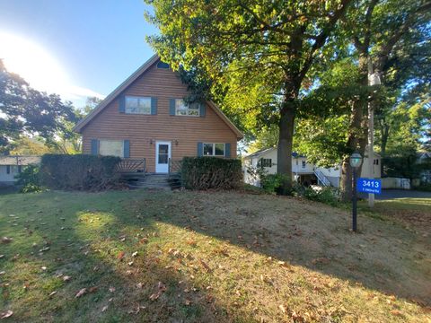 Tiny photo for 3413 E 2062nd Road, Ottawa, IL 61350 (MLS # 12494212)