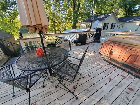 Tiny photo for 3413 E 2062nd Road, Ottawa, IL 61350 (MLS # 12494212)