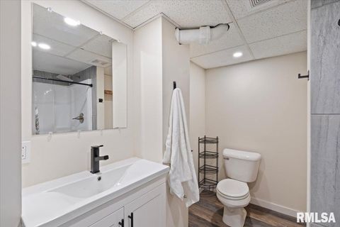 Tiny photo for 1658 W LOMBARD Street, Davenport, IA 52804 (MLS # QC4267593)