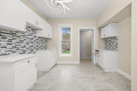 Tiny photo for 7421 S Eggleston Avenue, Chicago, IL 60621 (MLS # 12468702)