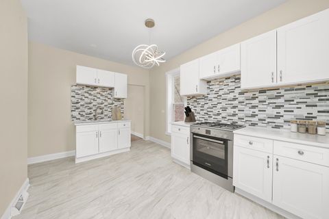 Tiny photo for 7421 S Eggleston Avenue, Chicago, IL 60621 (MLS # 12468702)