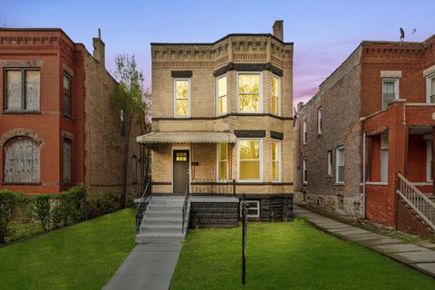 Tiny photo for 7421 S Eggleston Avenue, Chicago, IL 60621 (MLS # 12468702)