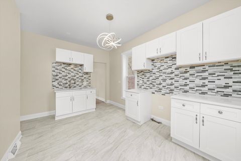 Tiny photo for 7421 S Eggleston Avenue, Chicago, IL 60621 (MLS # 12468702)