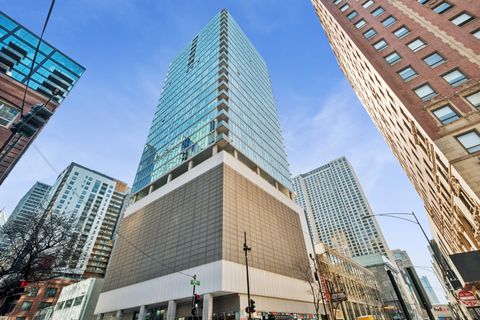 Photo of 550 N Saint Clair Street #2601, Chicago, IL 60611 (MLS # 12618007)