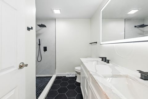 Tiny photo for 411 LIBERTY Drive, Bolingbrook, IL 60440 (MLS # 12439351)
