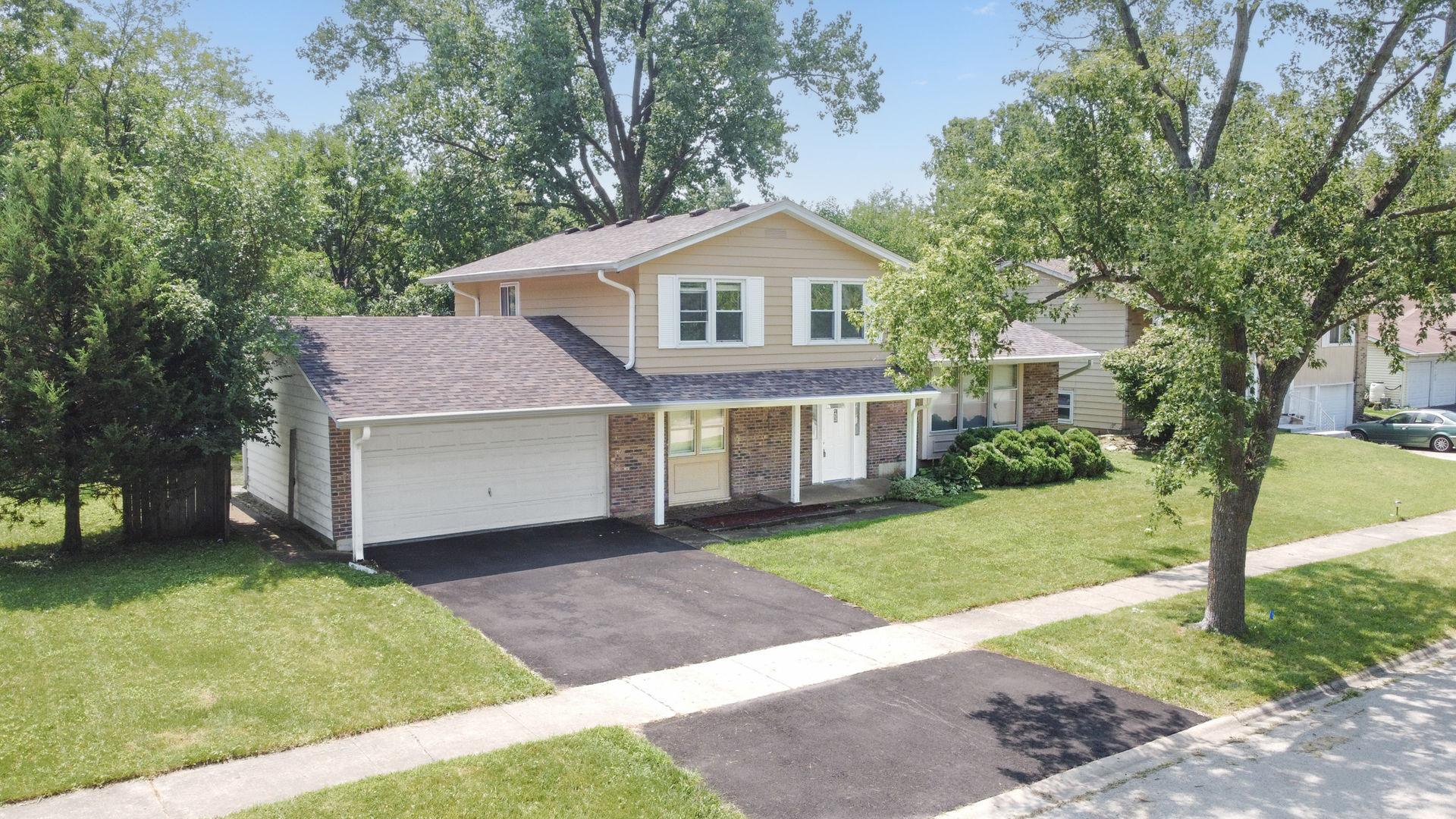 411 LIBERTY Drive