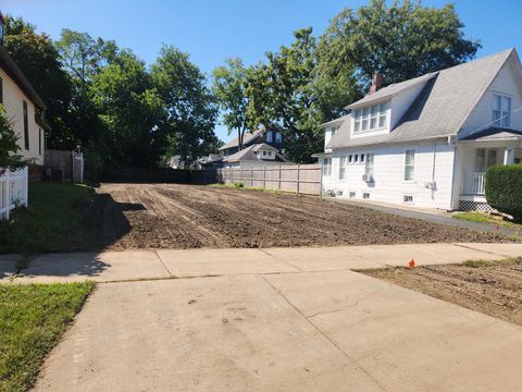 Tiny photo for 518 W Park Avenue, Aurora, IL 60506 (MLS # 12300886)