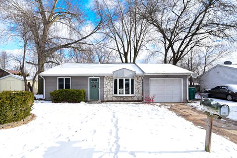 Photo of 1030 Surrey Court, Joliet, IL 60431 (MLS # 12558530)