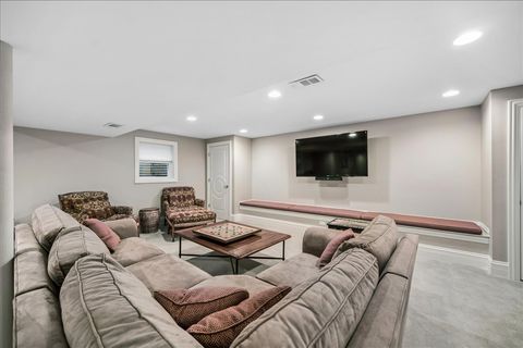 Tiny photo for 277 Hibbard Road, Winnetka, IL 60093 (MLS # 12574265)