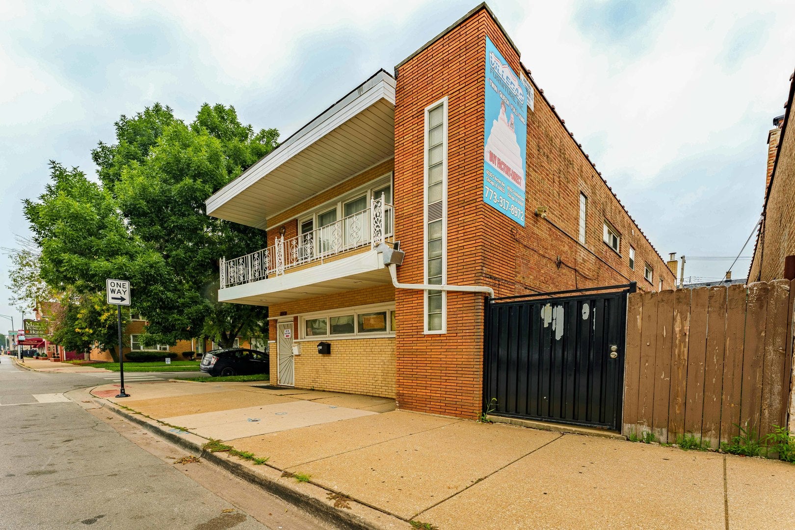 2724 W 51st Street