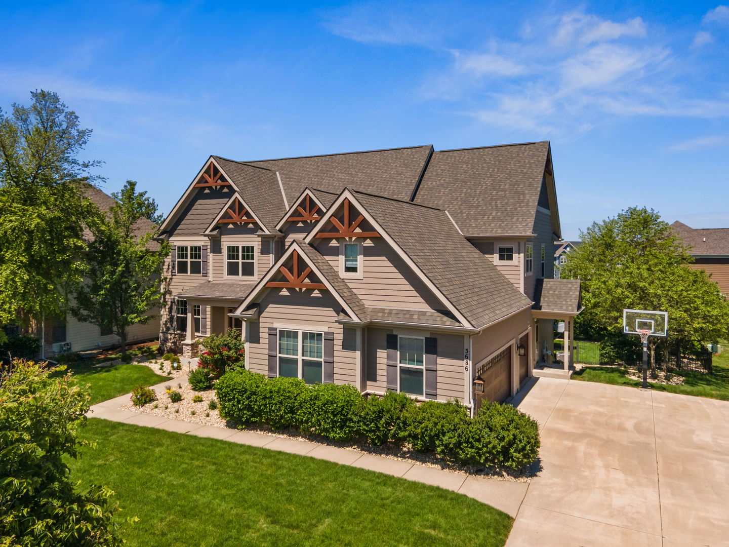 3686 Bellamere Lane
