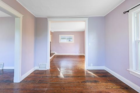 Tiny photo for 914 Jasper Street, Joliet, IL 60436 (MLS # 12546048)