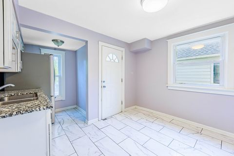 Tiny photo for 914 Jasper Street, Joliet, IL 60436 (MLS # 12546048)