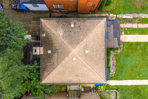 Tiny photo for 9310 S Vanderpoel Avenue, Chicago, IL 60643 (MLS # 12735348)