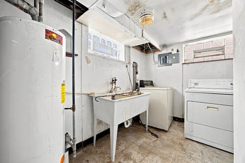 Tiny photo for 9310 S Vanderpoel Avenue, Chicago, IL 60643 (MLS # 12735348)