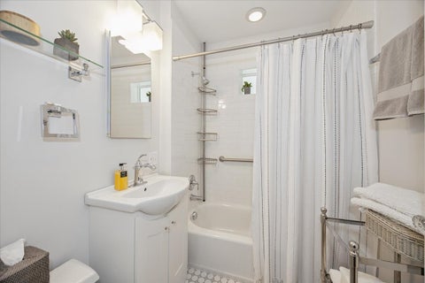 Tiny photo for 322 Park Avenue, River Forest, IL 60305 (MLS # 12761591)