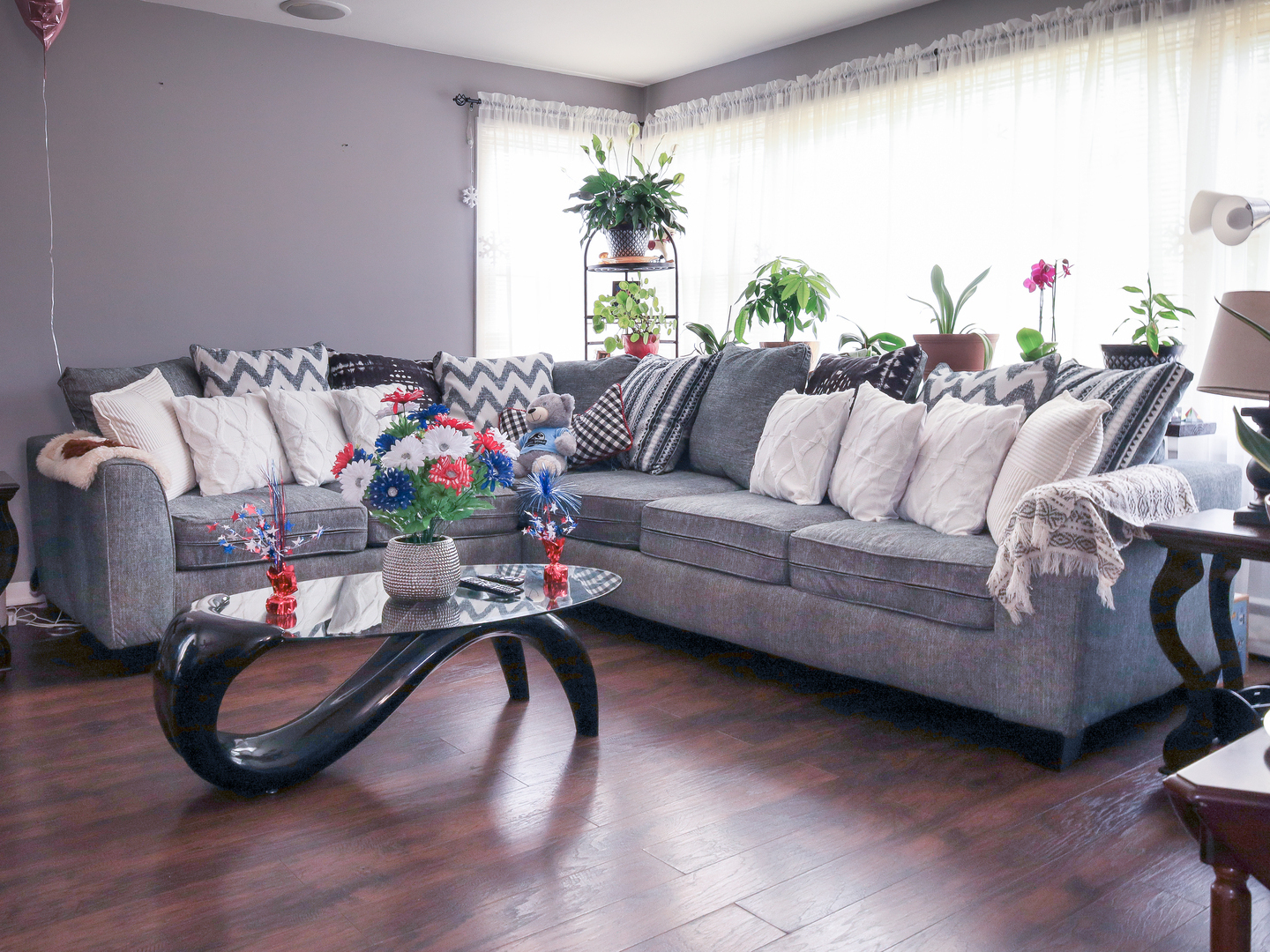 4305 W Schubert Avenue