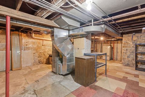 Tiny photo for 10 S Grant Street, North Aurora, IL 60542 (MLS # 12595750)