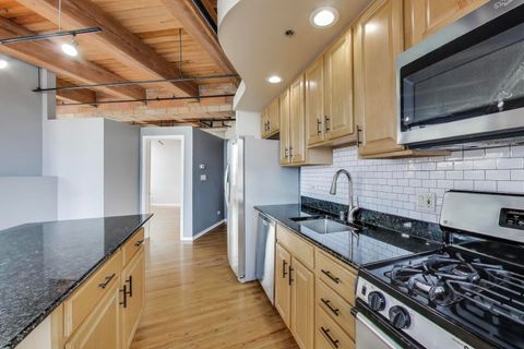 Tiny photo for 2310 S Canal Street #401, Chicago, IL 60616 (MLS # 12516513)