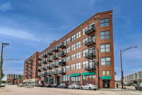 Photo of 2310 S Canal Street #401, Chicago, IL 60616 (MLS # 12516513)