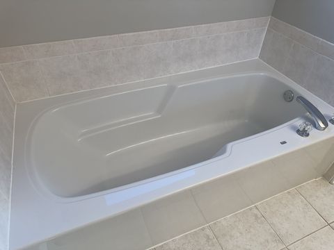 Tiny photo for 3723 Sonoma Circle, Lake In The Hills, IL 60156 (MLS # 12540850)