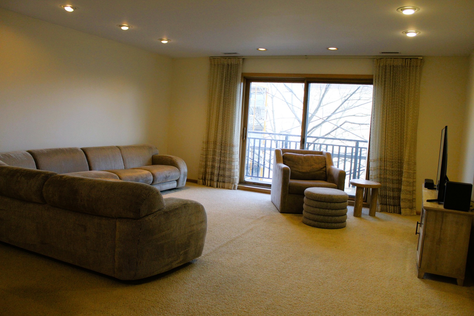 1000 Deerfield Road 304