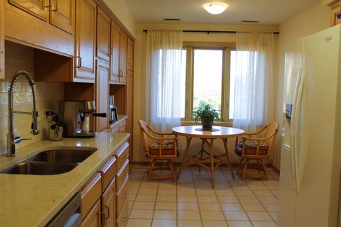 Tiny photo for 1000 Deerfield Road #304, Highland Park, IL 60035 (MLS # 12546131)