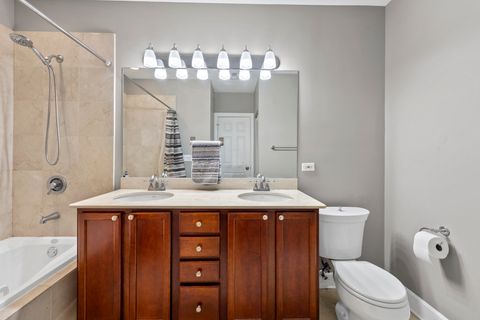 Tiny photo for 2700 W BELMONT Avenue #402, Chicago, IL 60618 (MLS # 12617732)