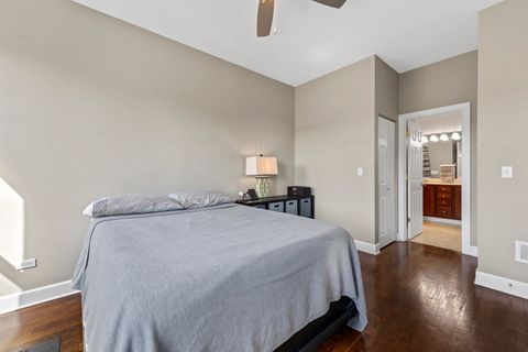 Tiny photo for 2700 W BELMONT Avenue #402, Chicago, IL 60618 (MLS # 12617732)