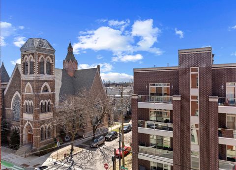 Tiny photo for 2700 W BELMONT Avenue #402, Chicago, IL 60618 (MLS # 12617732)