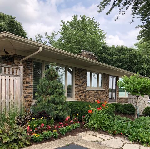 Tiny photo for 720 South Street, Barrington, IL 60010 (MLS # 12538693)