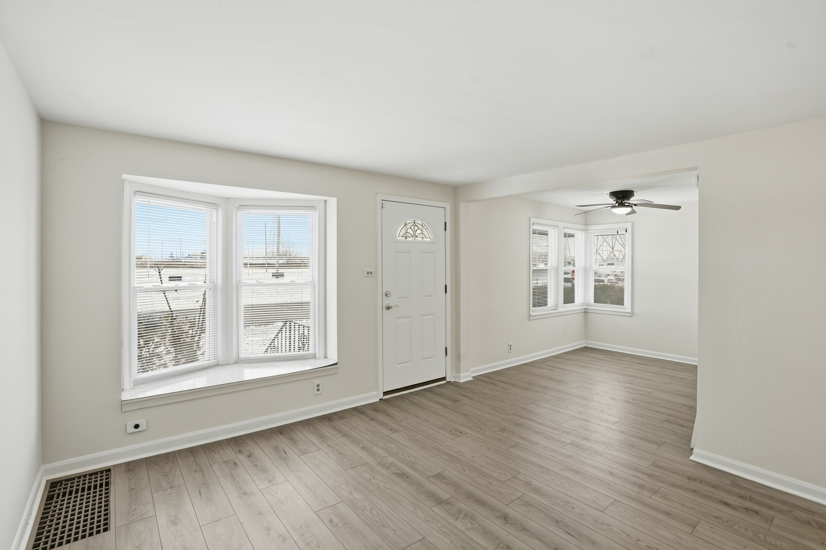 11056 S State Line Road