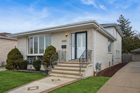 Tiny photo for 3733 N Normandy Avenue, Chicago, IL 60634 (MLS # 12578024)