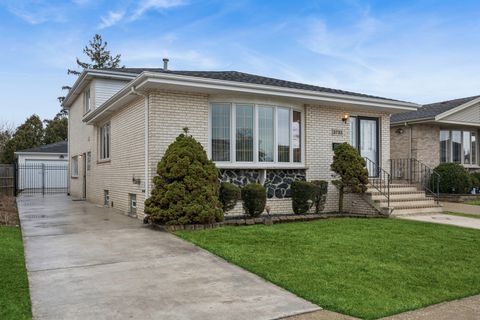 3733 N Normandy Avenue Chicago IL 60634