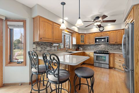 Tiny photo for 16414 Paw Paw Avenue, Orland Park, IL 60467 (MLS # 12505517)