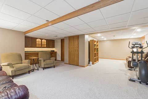 Tiny photo for 16414 Paw Paw Avenue, Orland Park, IL 60467 (MLS # 12505517)