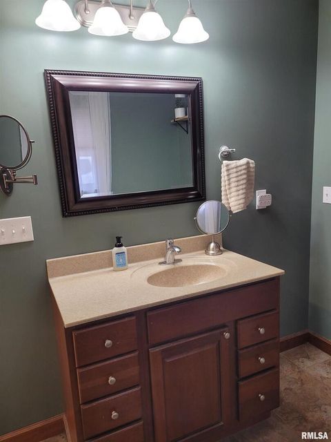 Tiny photo for 19650 N Pisque Lane, Woodlawn, IL 62898 (MLS # EB460569)