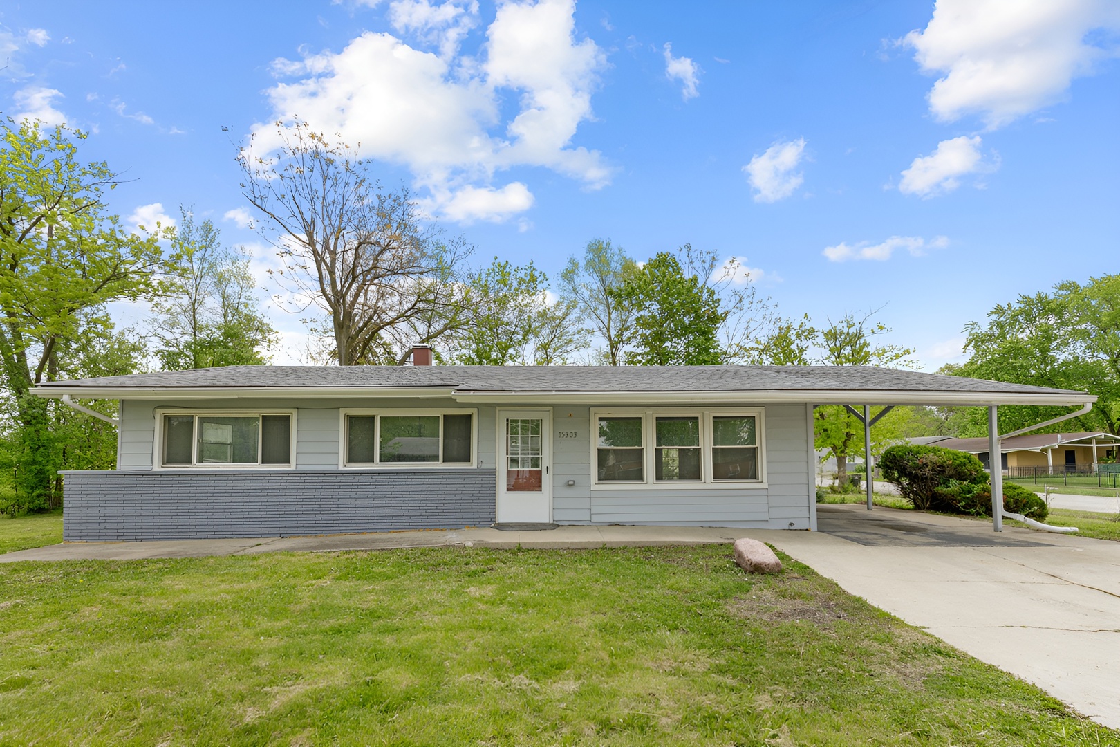 15303 Birch Road