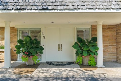 Tiny photo for 49 Estate Drive, Glencoe, IL 60022 (MLS # 12369709)