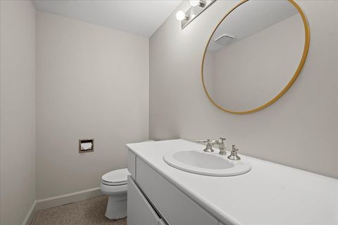 Tiny photo for 49 Estate Drive, Glencoe, IL 60022 (MLS # 12369709)